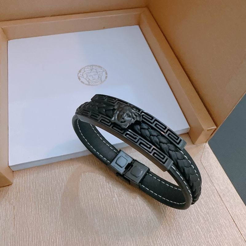 Versace bracelet 05lyx69